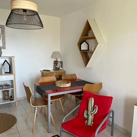 Tamaris Apartament *